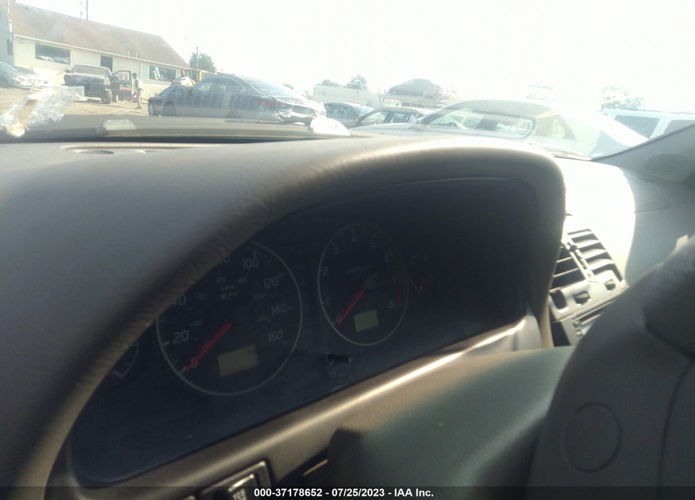 2002 NISSAN MAXIMA GLE VIN: JN1DA31A62T305367