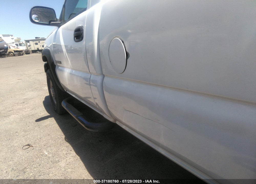 2007 CHEVROLET SILVERADO 2500HD CLASSIC WORK TRUCK VIN: 1GCHK24UX7E178033