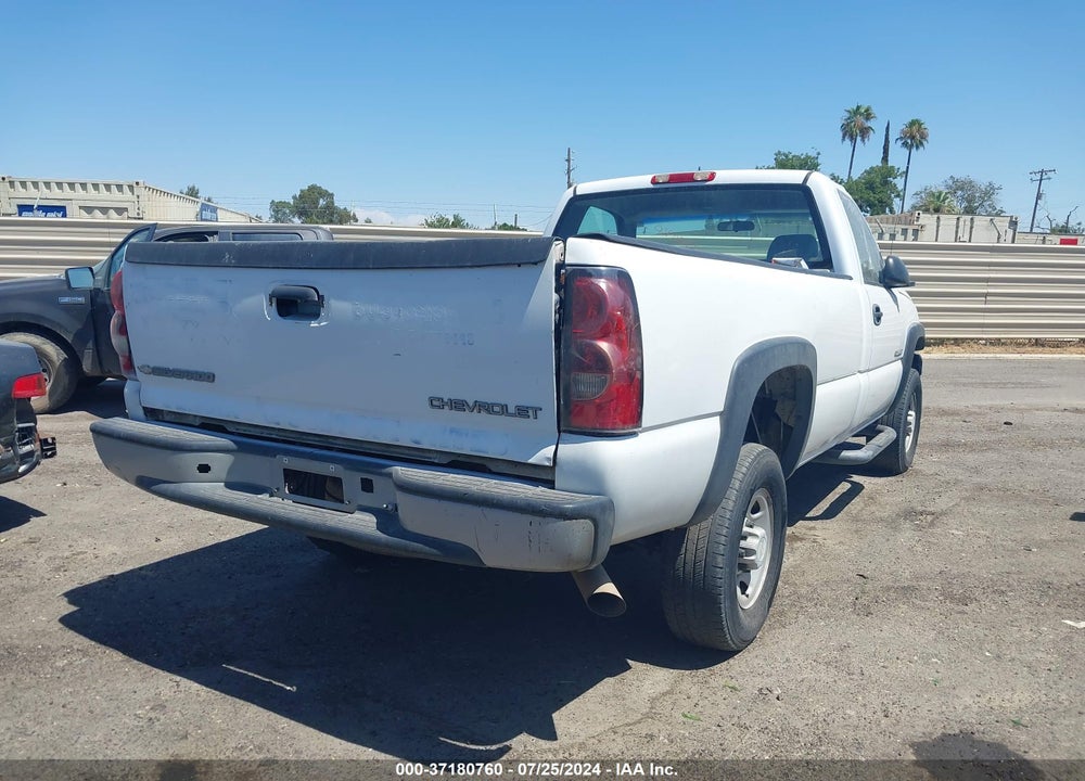 2007 CHEVROLET SILVERADO 2500HD CLASSIC WORK TRUCK VIN: 1GCHK24UX7E178033
