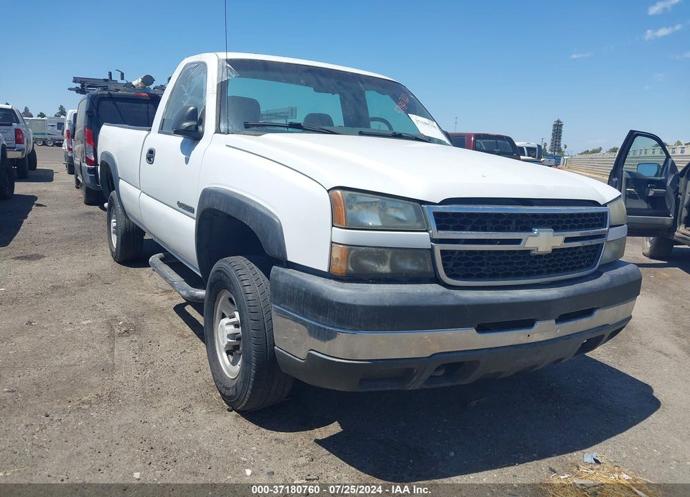 2007 CHEVROLET SILVERADO 2500HD CLASSIC WORK TRUCK VIN: 1GCHK24UX7E178033