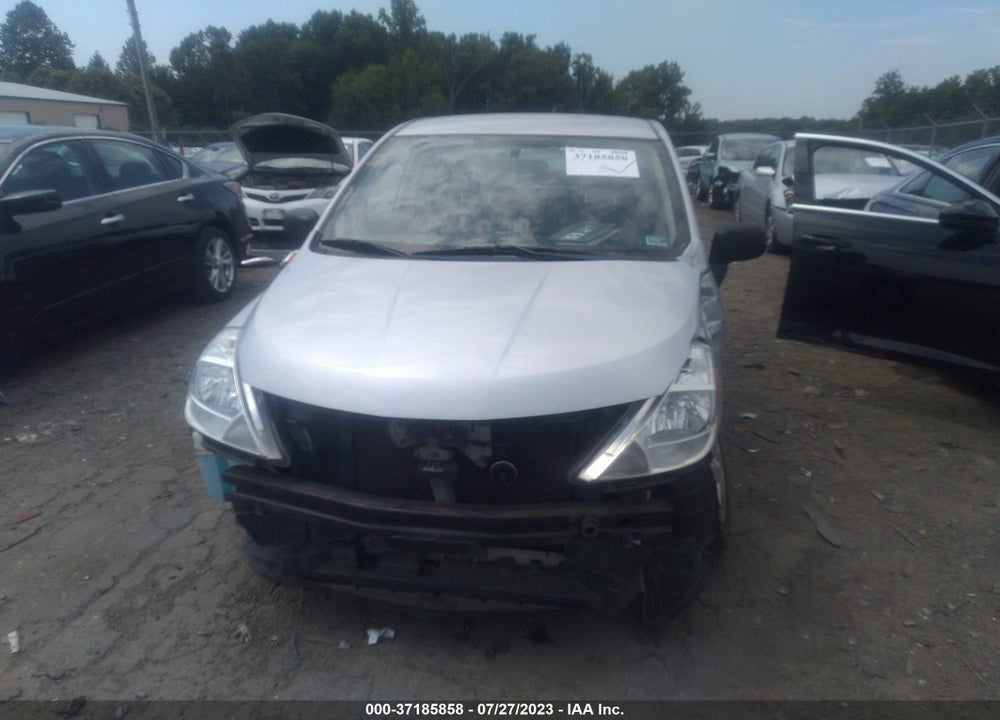 2009 NISSAN VERSA 1.6 VIN: 3N1CC11E49L498579