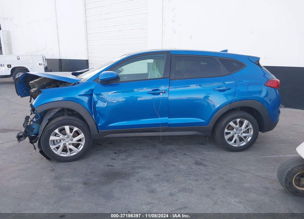 2019 HYUNDAI TUCSON SE VIN: KM8J23A42KU947839