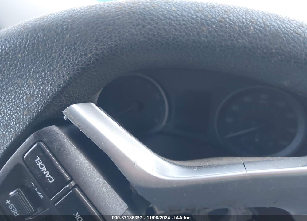 2019 HYUNDAI TUCSON SE VIN: KM8J23A42KU947839