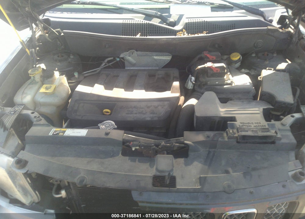 2014 JEEP COMPASS LATITUDE VIN: 1C4NJDEB0ED741317
