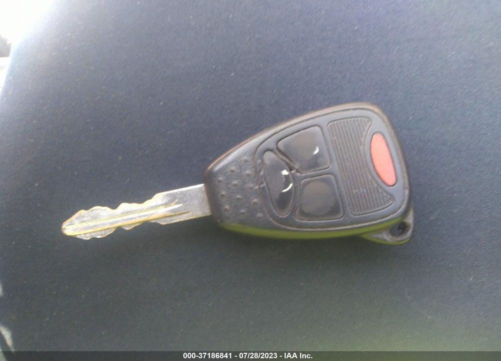 2014 JEEP COMPASS LATITUDE VIN: 1C4NJDEB0ED741317