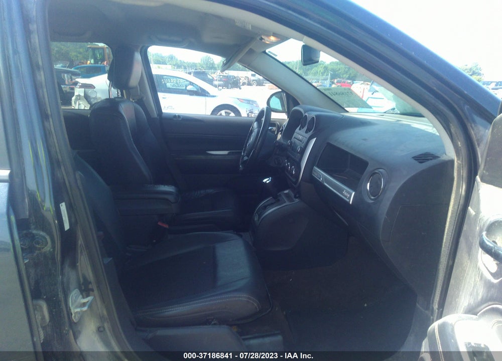 2014 JEEP COMPASS LATITUDE VIN: 1C4NJDEB0ED741317