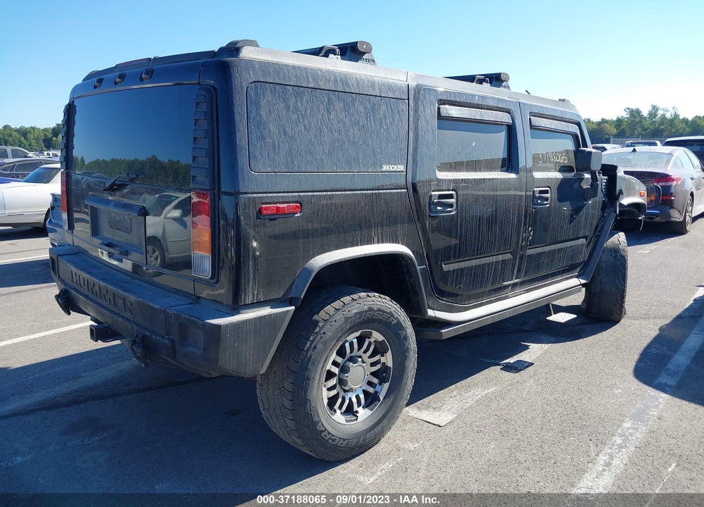 2003 HUMMER H2 VIN: 5GRGN23U83H118263