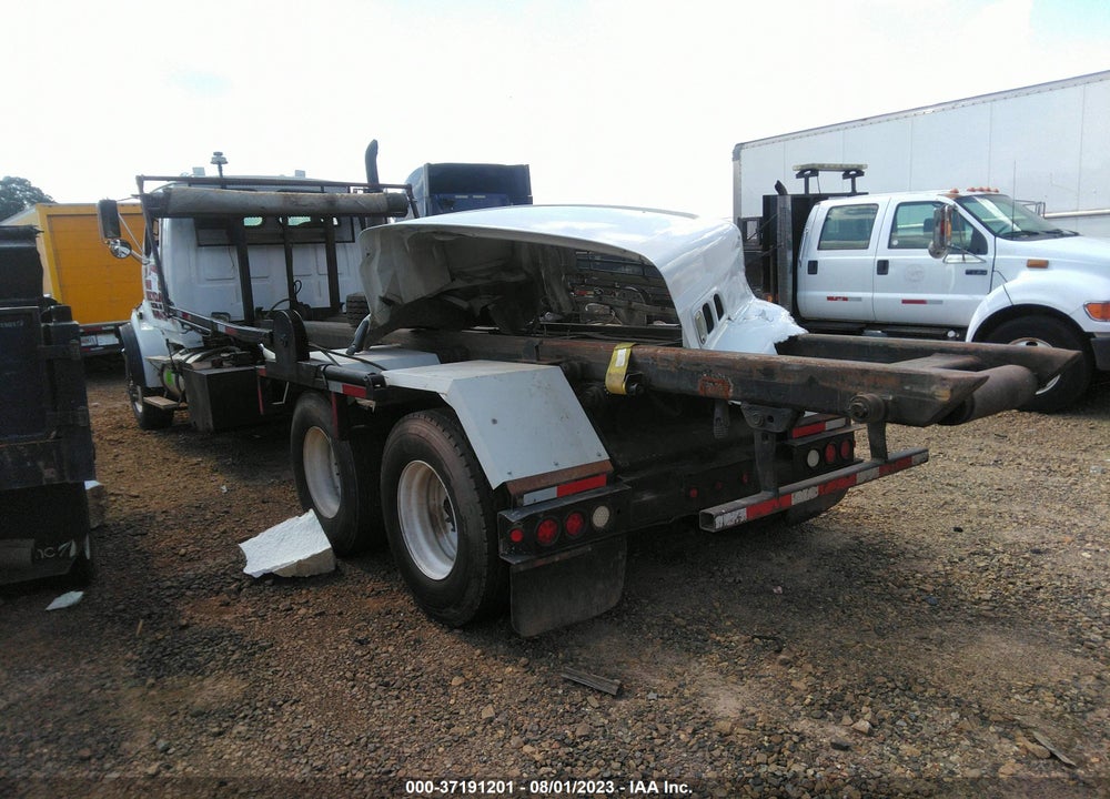 2005 STERLING TRUCK L9500 9500 VIN: 2FZHAZCV55AU92583