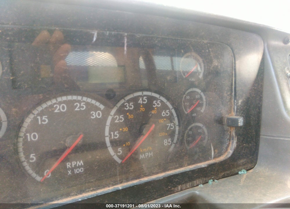2005 STERLING TRUCK L9500 9500 VIN: 2FZHAZCV55AU92583