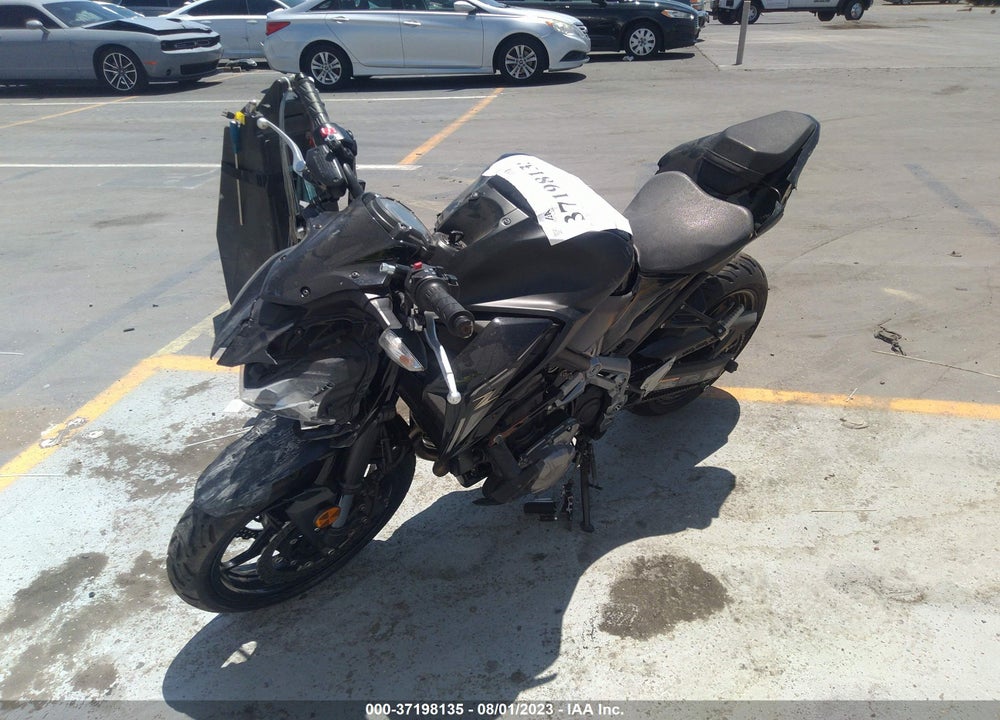 2017 KAWASAKI ZR900 VIN: JKAZR2B11HDA16434