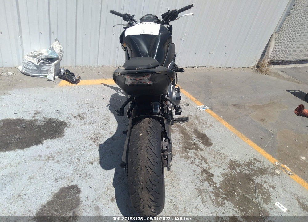 2017 KAWASAKI ZR900 VIN: JKAZR2B11HDA16434