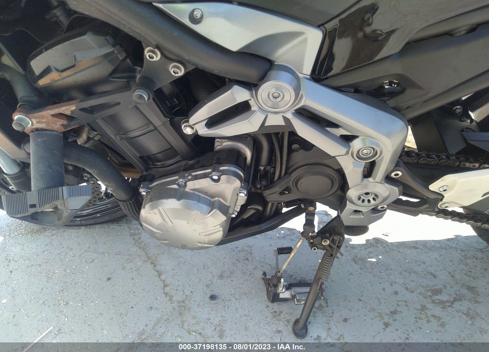 2017 KAWASAKI ZR900 VIN: JKAZR2B11HDA16434