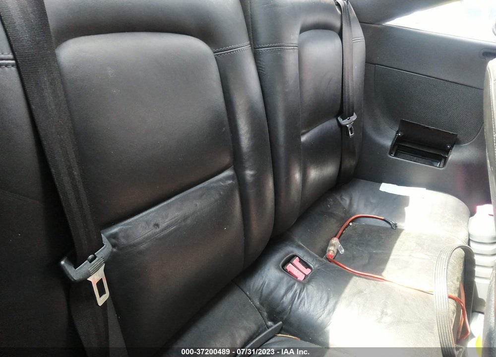 2001 AUDI TT 225 HP W/ESP (M6)/225 HP W/O ESP (M6) (DISCONTINUED) VIN: TRUWT28N411043982
