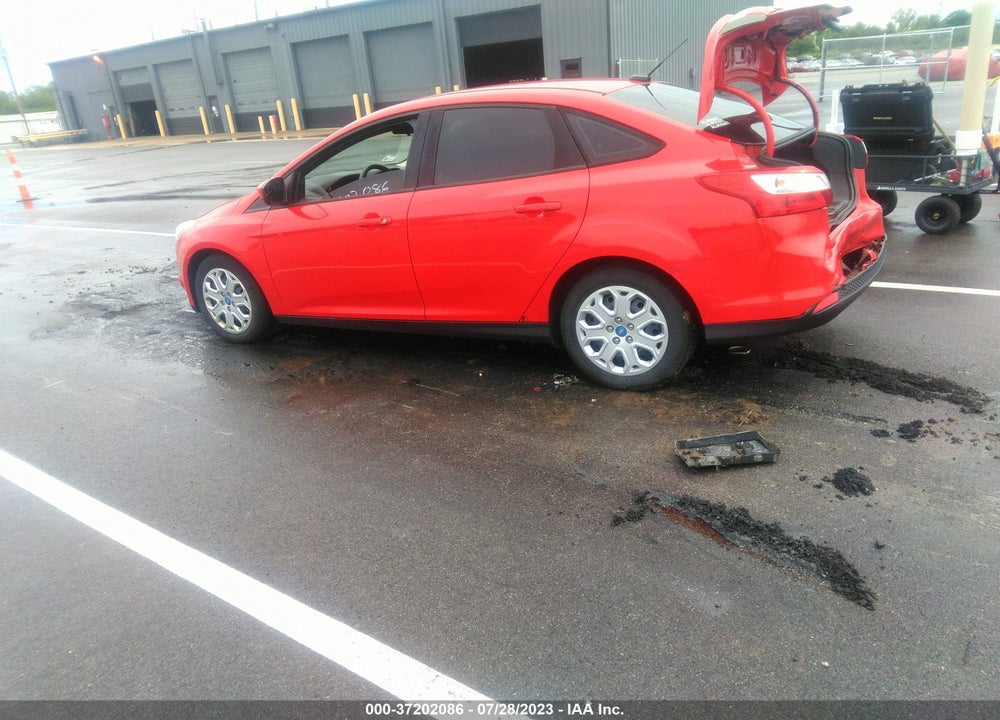 2012 FORD FOCUS SE VIN: 1FAHP3F22CL184018