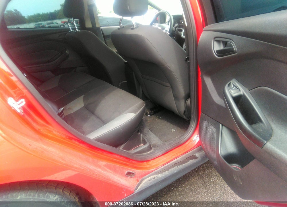 2012 FORD FOCUS SE VIN: 1FAHP3F22CL184018
