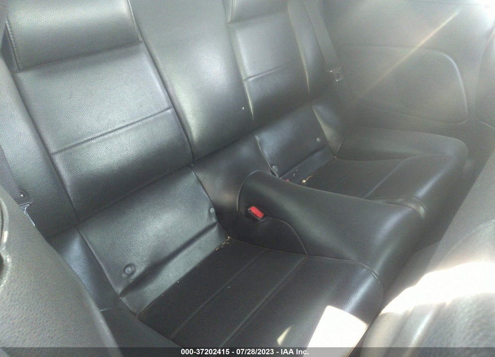 2005 FORD MUSTANG VIN: 1ZVFT84NX55228326