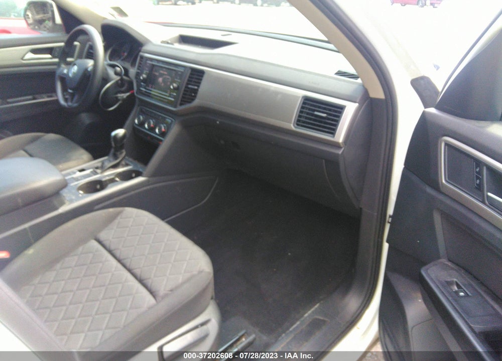 2019 VOLKSWAGEN ATLAS VIN: 1V2AP2CAXKC619205