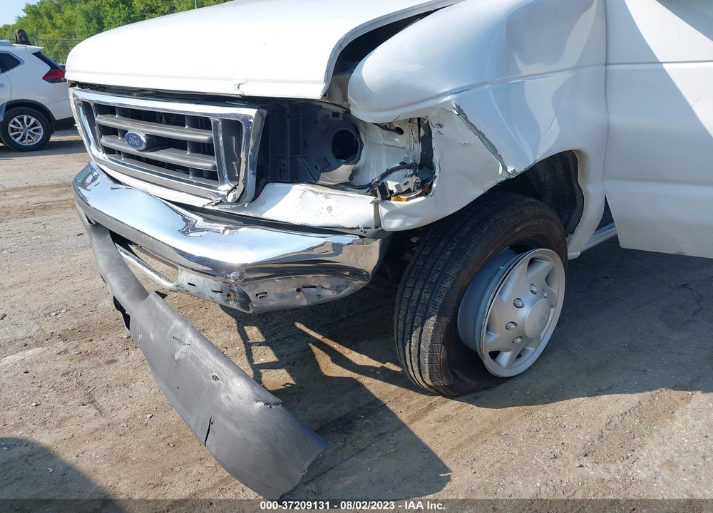 2005 FORD E-350 SUPER DUTY CHATEAU/XLT/XL VIN: 1FBNE31L75HB12552
