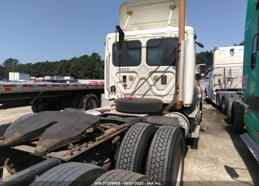 2012 FREIGHTLINER CASCADIA 125 VIN: 1FUJGEBG8CLBL8620