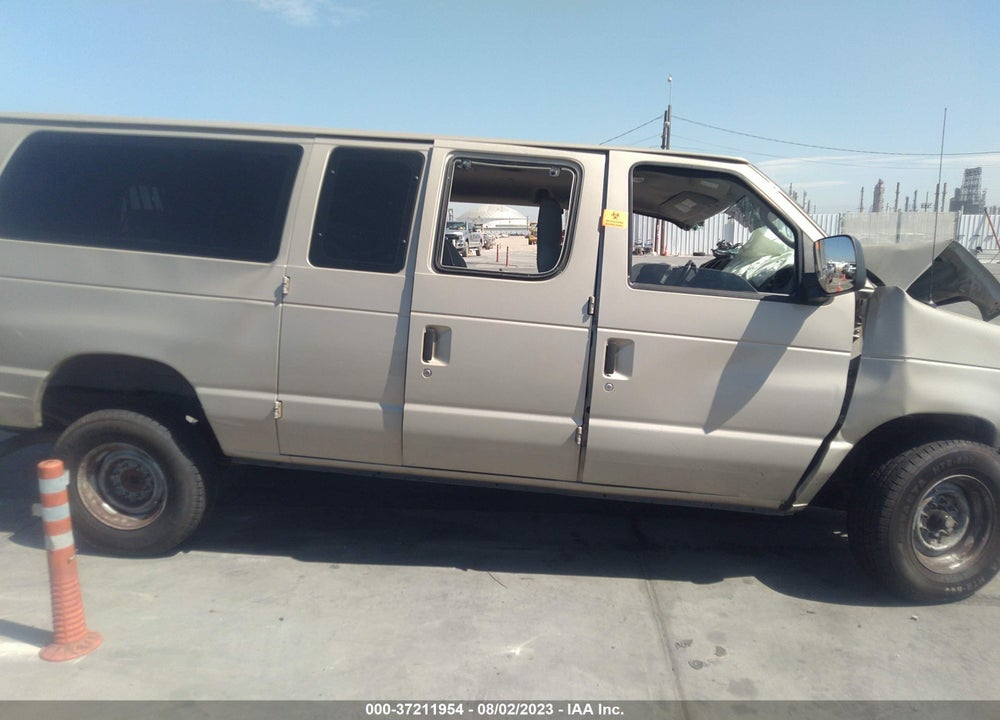 2009 FORD E-350 SUPER DUTY XLT VIN: 1FBSS31L19DA76995