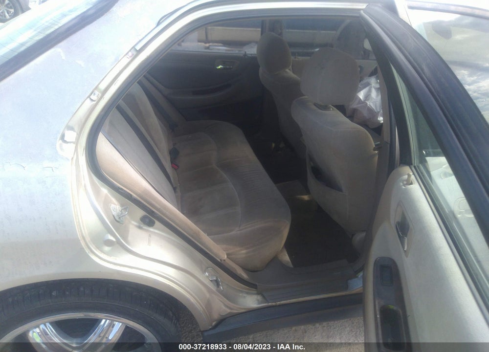 2000 HONDA ACCORD 2.3 SE VIN: 1HGCG5679YA092565