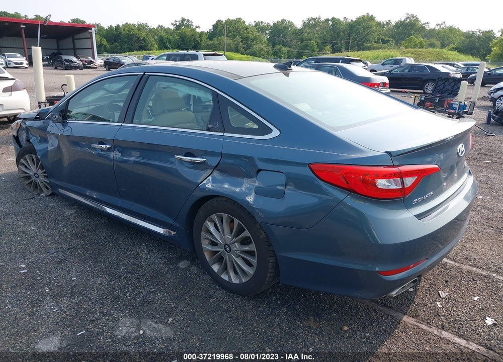 2015 HYUNDAI SONATA LIMITED VIN: 5NPE34AF1FH133711