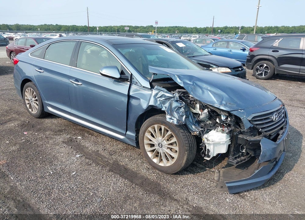 2015 HYUNDAI SONATA LIMITED VIN: 5NPE34AF1FH133711
