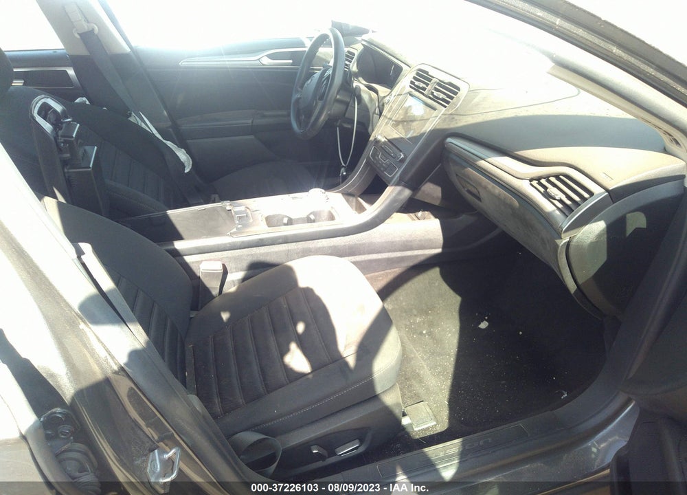 2018 FORD FUSION SE VIN: 3FA6P0HD1JR264350