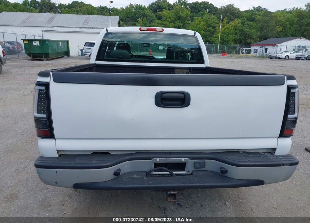 2005 CHEVROLET SILVERADO 1500 WORK TRUCK VIN: 1GCEC19X25Z217328