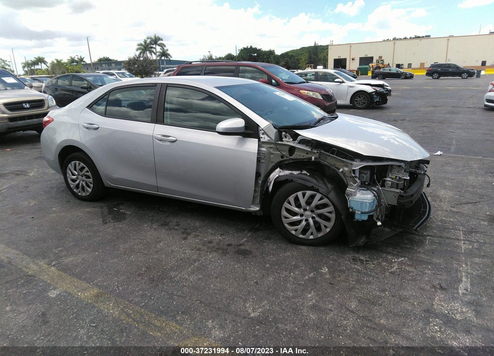 2019 TOYOTA COROLLA LE VIN: 5YFBURHE1KP940432