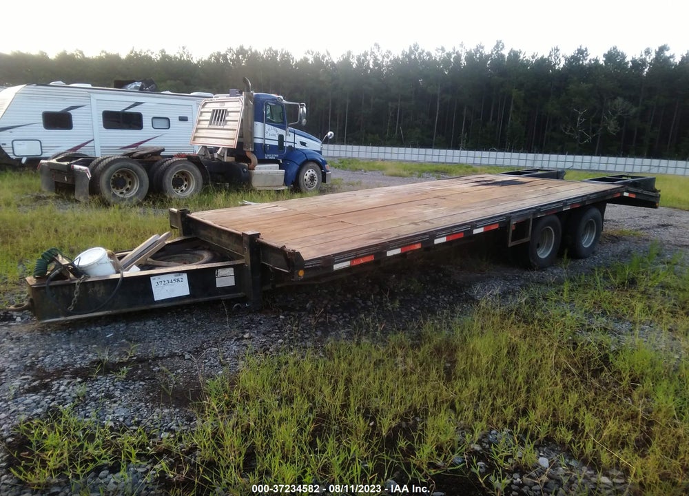 2007 STAGECOACH TANDEM AXEL TRAILER VIN: 5NYBU25267NSC0946