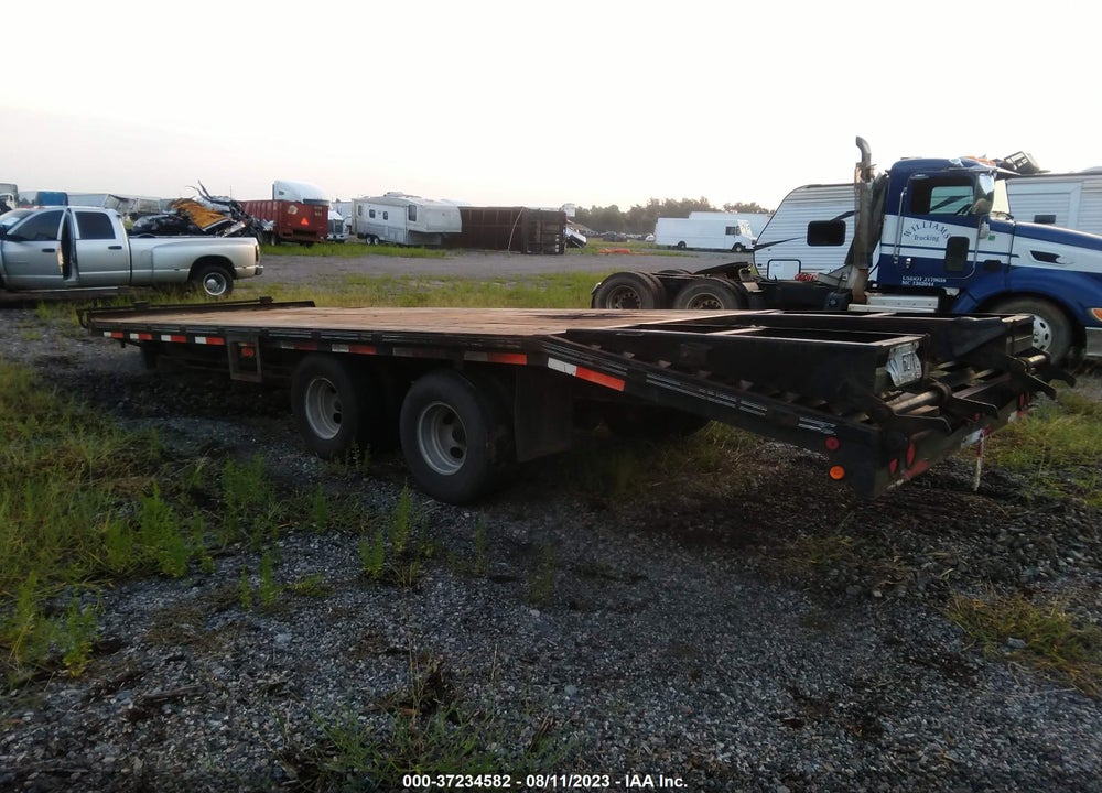 2007 STAGECOACH TANDEM AXEL TRAILER VIN: 5NYBU25267NSC0946
