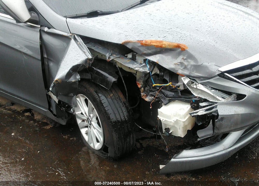 2013 HYUNDAI SONATA GLS VIN: 5NPEB4AC1DH717225