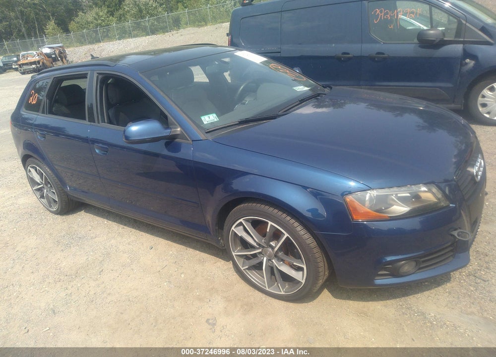 2013 AUDI A3 2.0T PREMIUM VIN: WAUMFAFM4DA032205