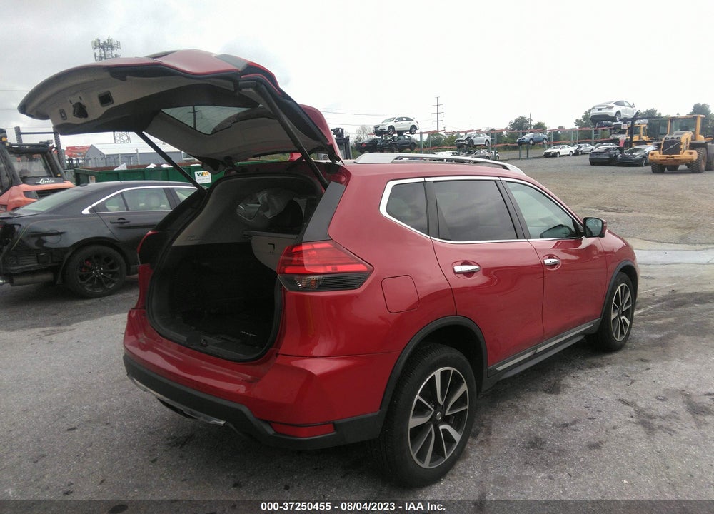 2017 NISSAN ROGUE SL VIN: 5N1AT2MV9HC812125