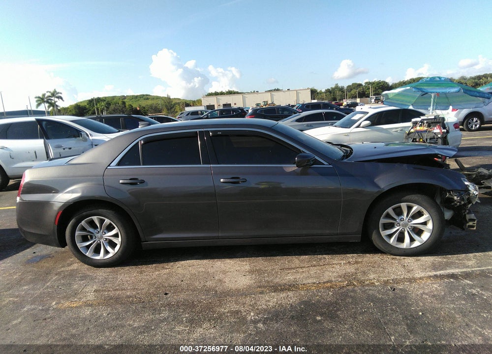 2015 CHRYSLER 300 LIMITED VIN: 2C3CCAAG4FH931650