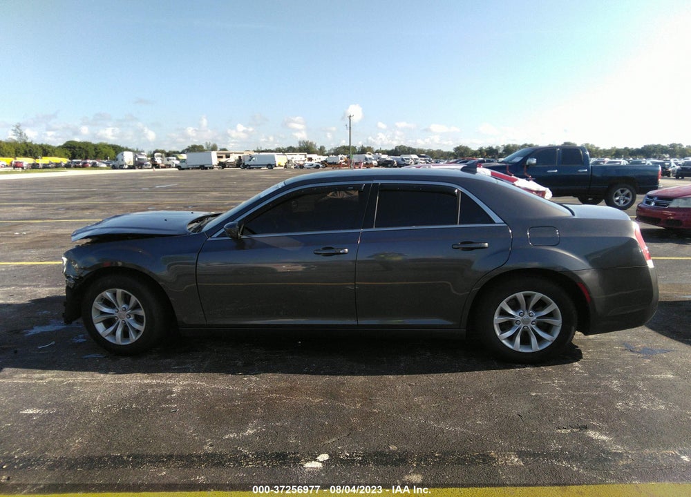 2015 CHRYSLER 300 LIMITED VIN: 2C3CCAAG4FH931650