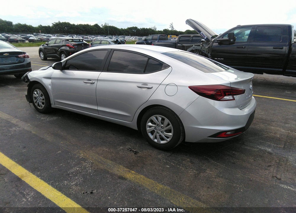 2019 HYUNDAI ELANTRA SE VIN: 5NPD74LF5KH473712