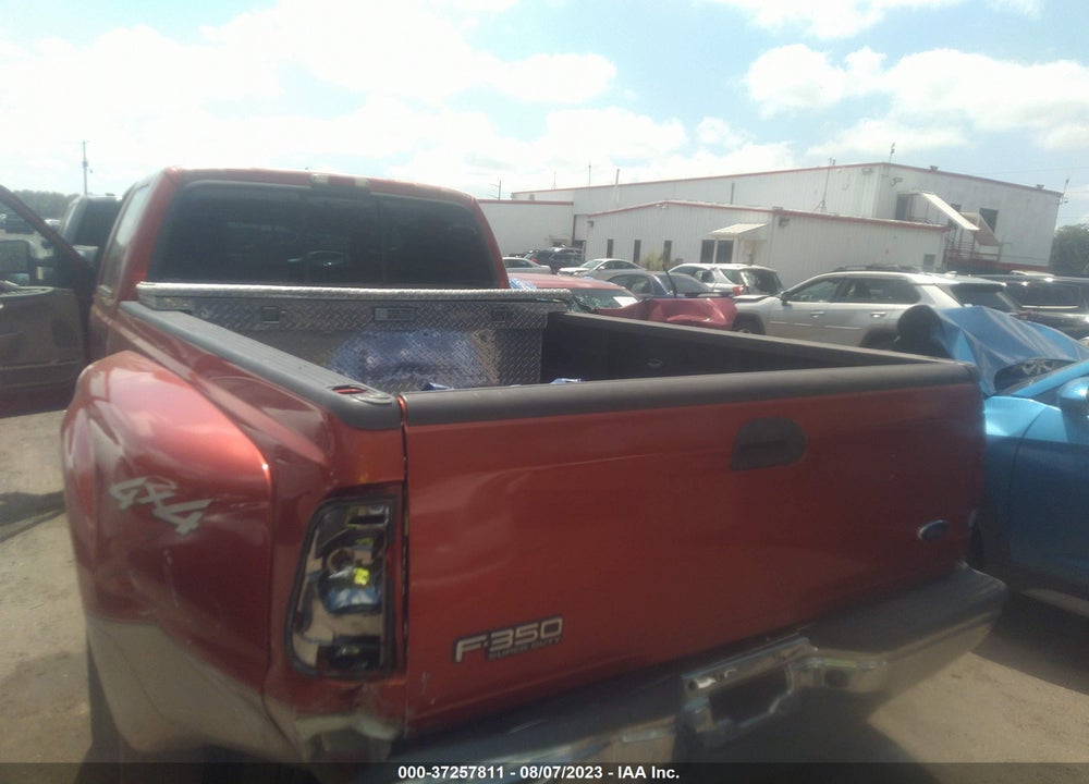2001 FORD SUPER DUTY F-350 DRW XLT/LARIAT/XL VIN: 1FTWW33S51EC81904
