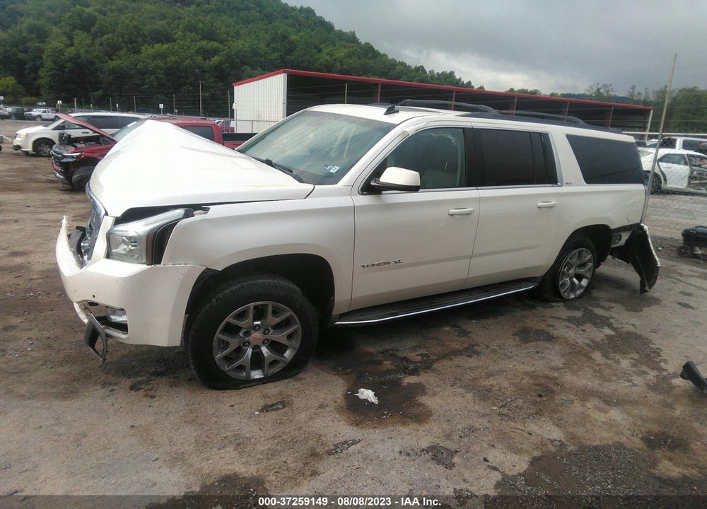 2015 GMC YUKON XL 1500 SLT VIN: 1GKS2HKCXFR272976