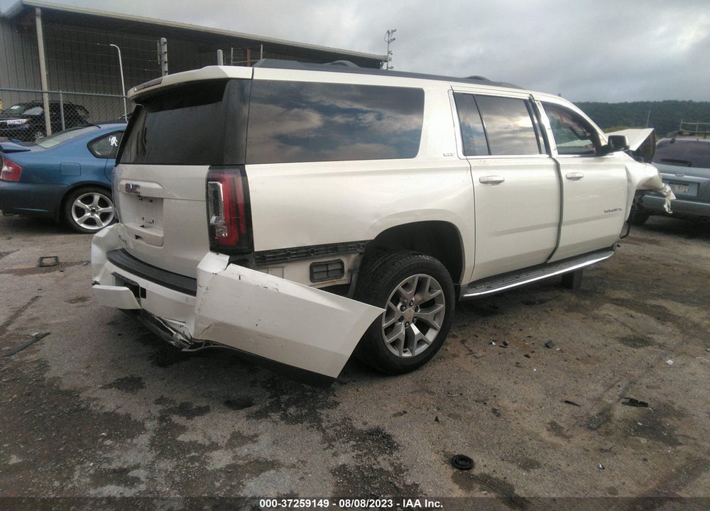 2015 GMC YUKON XL 1500 SLT VIN: 1GKS2HKCXFR272976