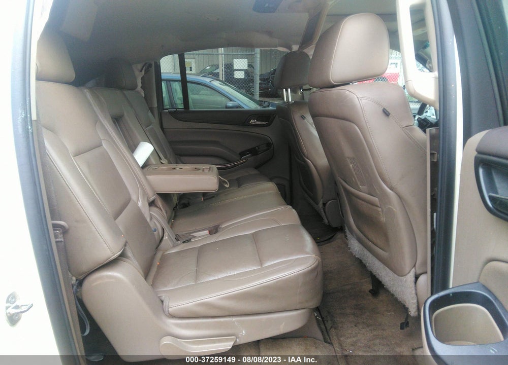 2015 GMC YUKON XL 1500 SLT VIN: 1GKS2HKCXFR272976