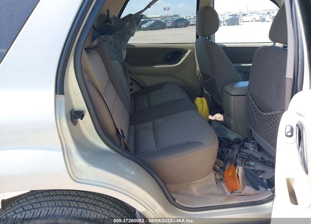 2003 FORD ESCAPE XLT VIN: 1FMYU03183KD40237