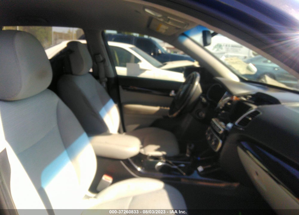 2014 KIA SORENTO LX VIN: 5XYKT3A66EG539616