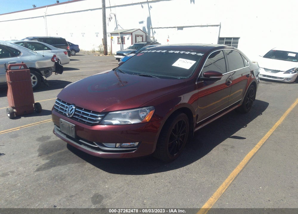 2014 VOLKSWAGEN PASSAT 2.0L TDI SE VIN: 1VWBN7A34EC096147