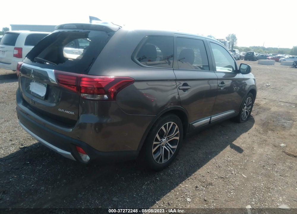 2018 MITSUBISHI OUTLANDER ES VIN: JA4AD2A36JZ002002