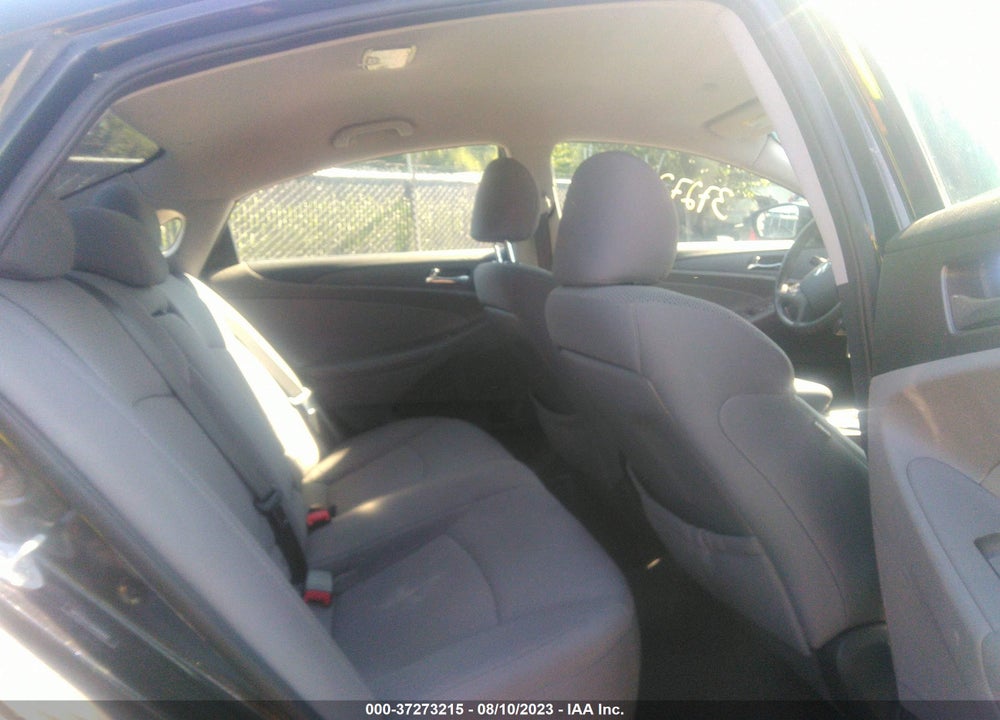 2013 HYUNDAI SONATA GLS VIN: 5NPEB4AC5DH810197