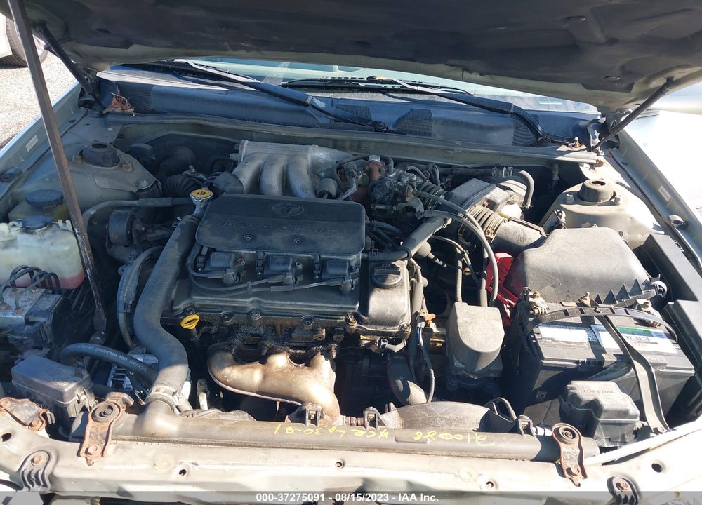 2001 TOYOTA CAMRY XLE/LE VIN: 4T1BF22K71U122362
