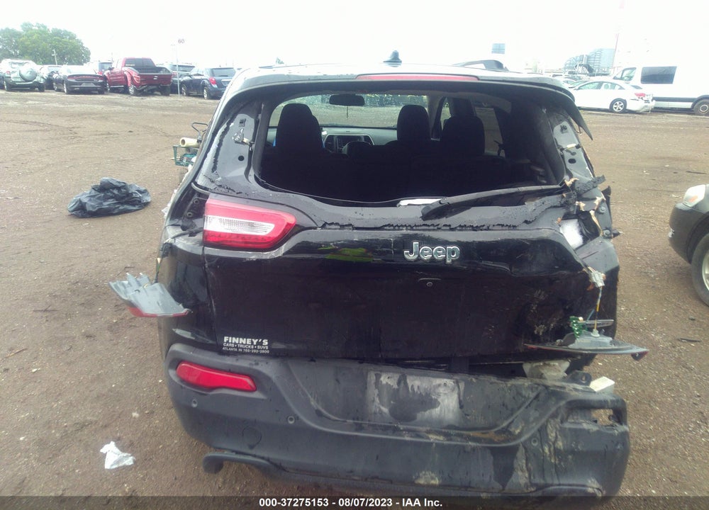 2016 JEEP CHEROKEE LATITUDE VIN: 1C4PJLCB6GW275552
