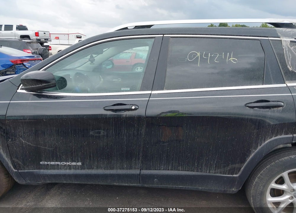 2016 JEEP CHEROKEE LATITUDE VIN: 1C4PJLCB6GW275552